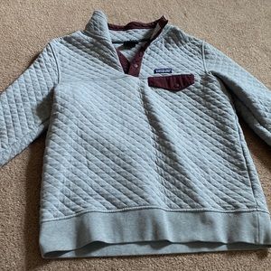 Patagonia pull over